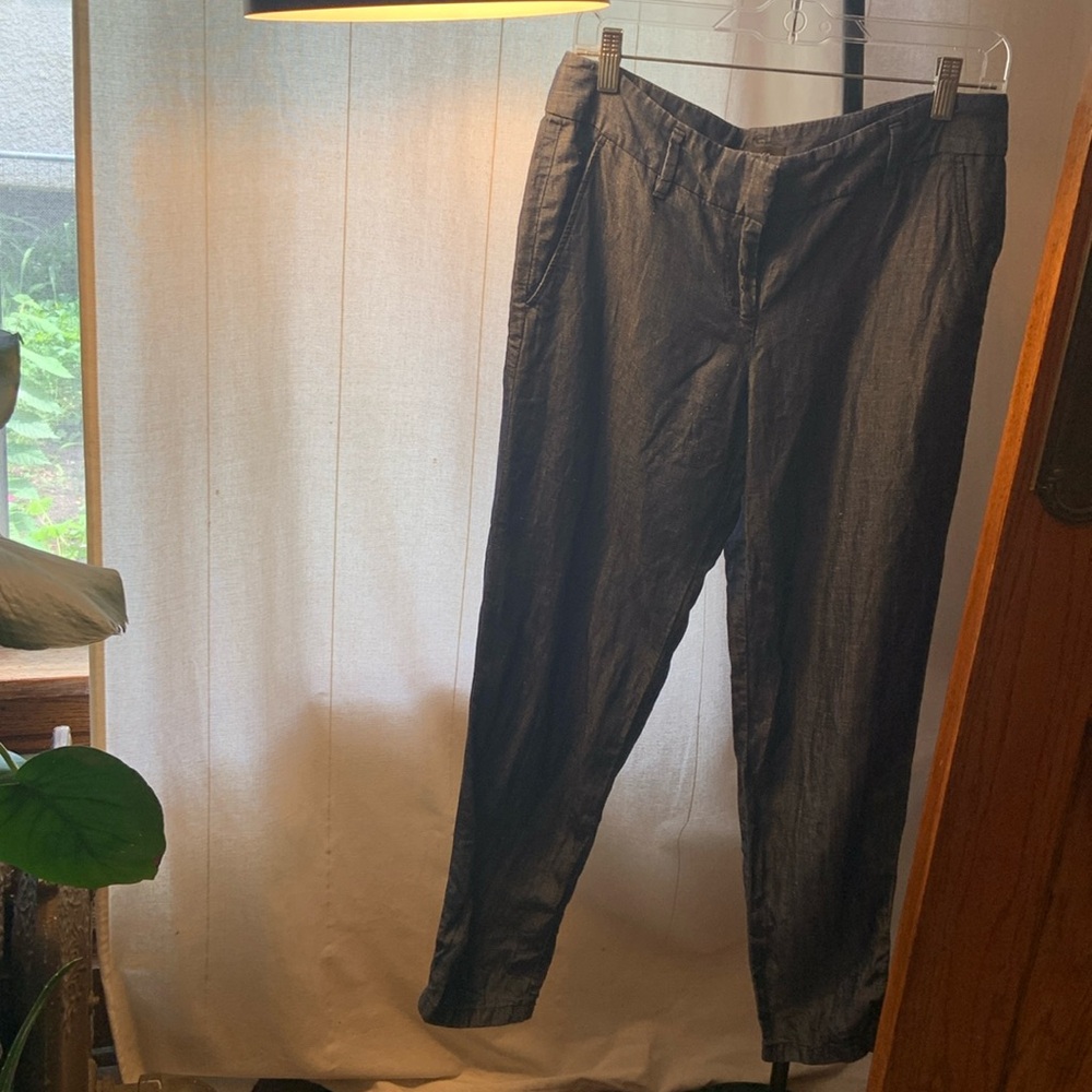 Ann Taylor size 4